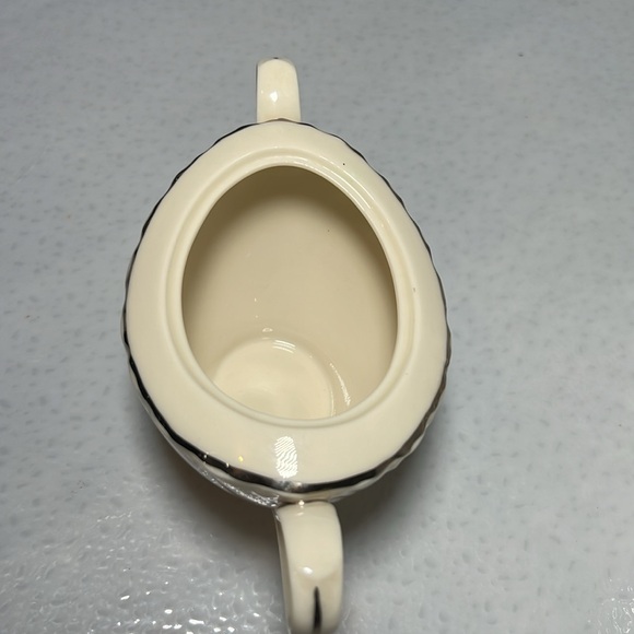Vtg Lenox Weatherly Creamer/Sugar Scalloped Edge Ivory Bone China Platinum Trim - Picture 6 of 8